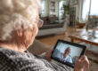 Videobellen via tablet laat zien hoe digitale hulpmiddelen contact met familie ondersteunen